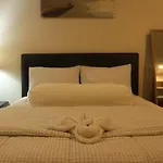 Apartemen Grand Kamala Lagoon by Cheapinn